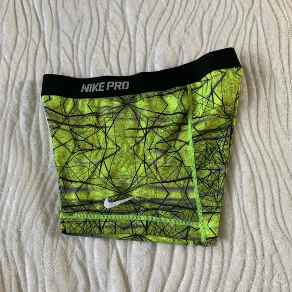 Nike pros